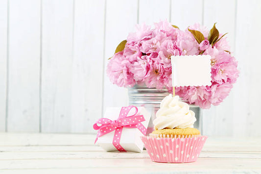 Coffret de biscuits personnalisés pour vos invités : une touche gourmande pour marquer votre mariage!